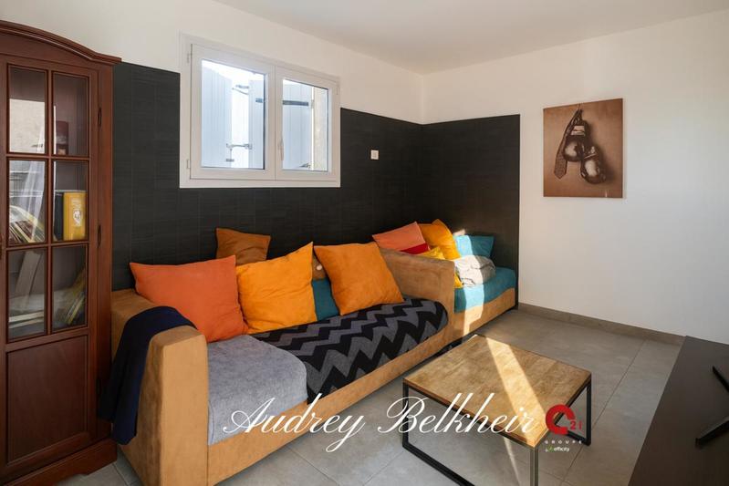 Maison - 146 m² - 7 pièces