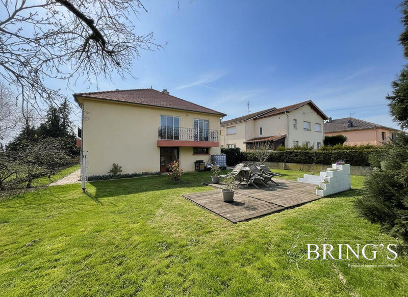 Maison - 148 m² - 7 pièces