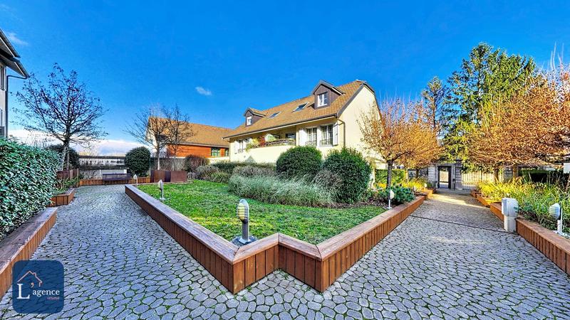 Appartement - 102 m² - 3 pièces