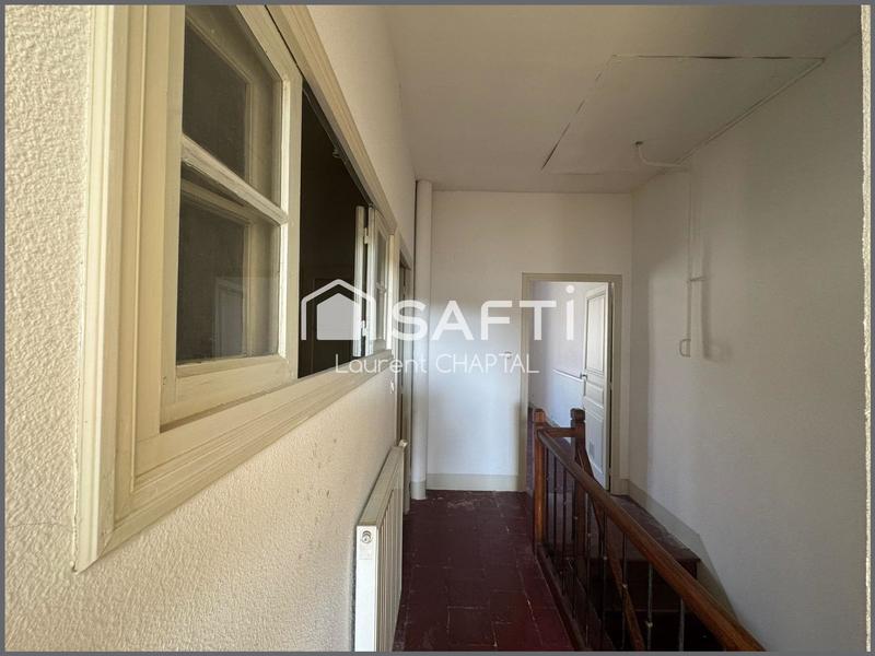 Immeuble - 127 m² - 2 pièces