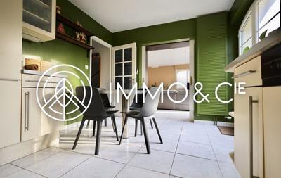 Maison - 192 m² - 6 pièces