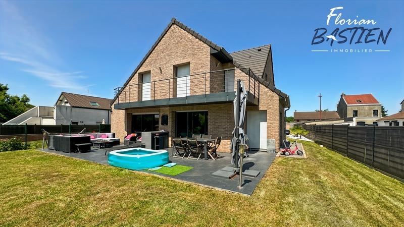 Maison - 172 m² - 7 pièces