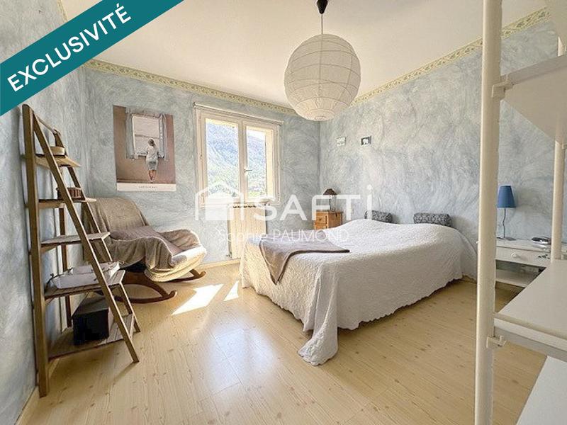 Appartement - 147 m² - 6 pièces