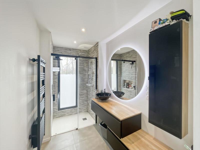 Maison - 187 m² - 5 pièces