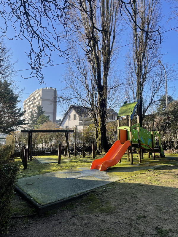 Appartement - 65 m² - 4 pièces