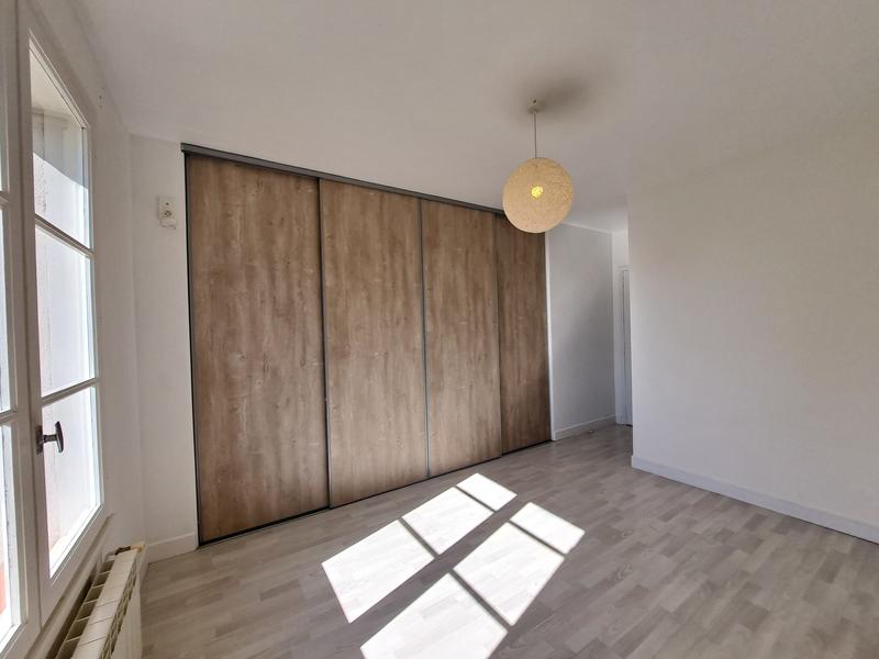 Maison - 190 m² - 6 pièces