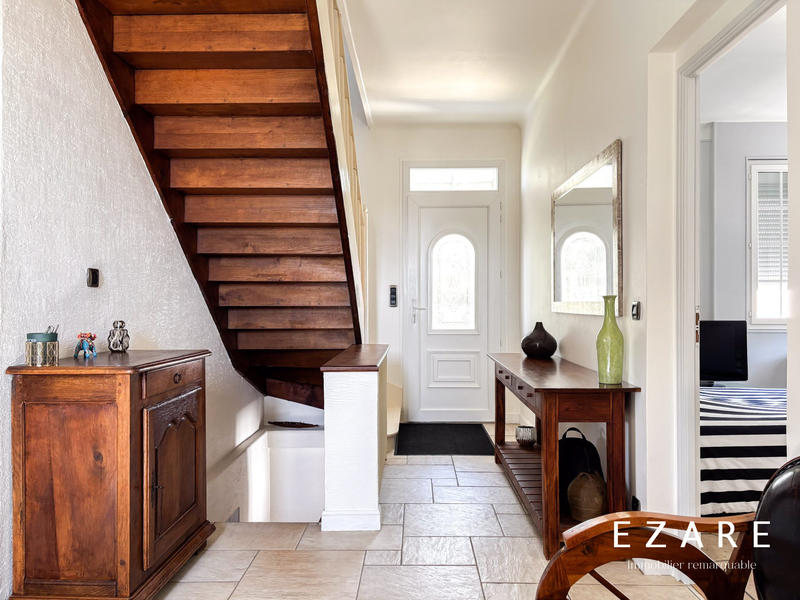 Maison - 191 m² - 7 pièces