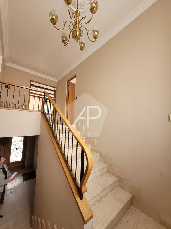 Maison ancienne - 267 m² - 10 pièces