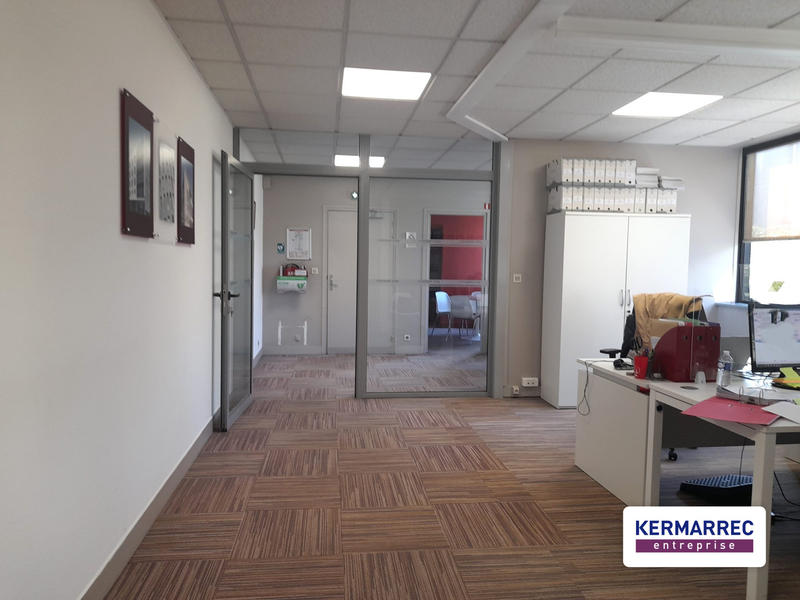 Bureau - 151 m²
