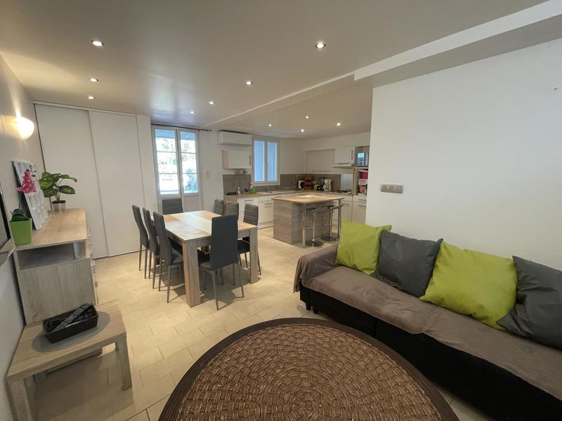 Maison jumelée - 116 m² - 5 pièces