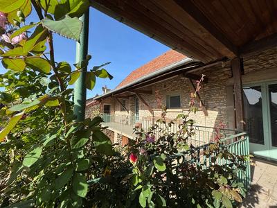 Maison - 159 m² - 6 pièces