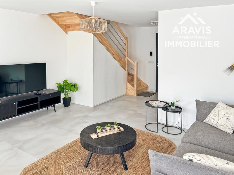 Maison - 98 m² - 4 pièces