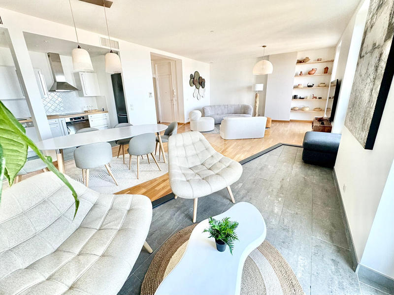 Appartement - 83 m² - 3 pièces