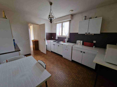 Maison - 96 m² - 5 pièces