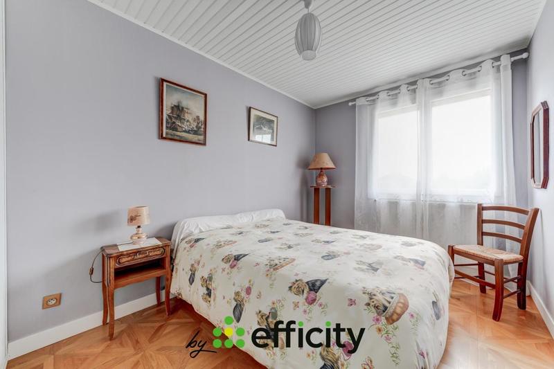 Pavillon - 85 m² - 4 pièces