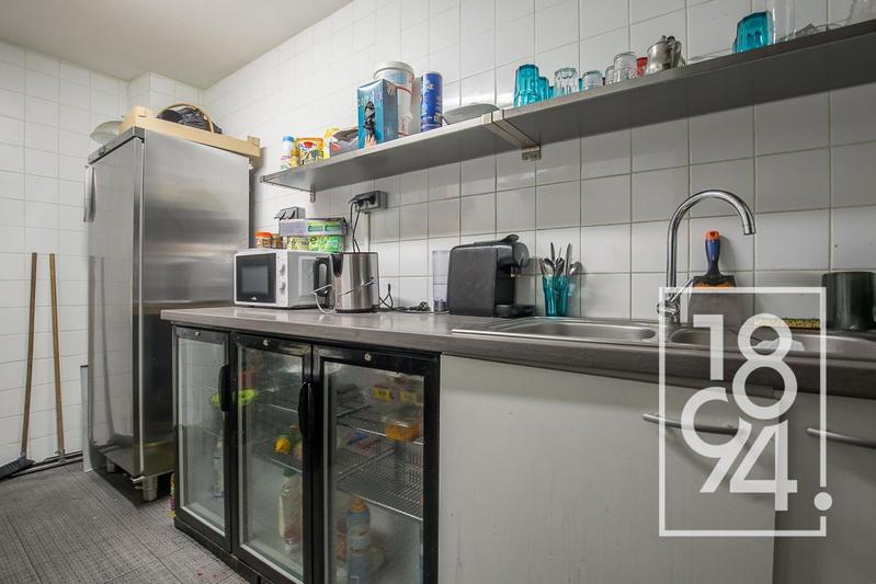 Local commercial - 133 m²