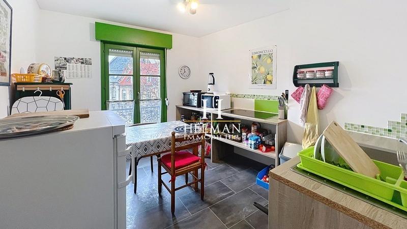 Maison - 258 m² - 7 pièces