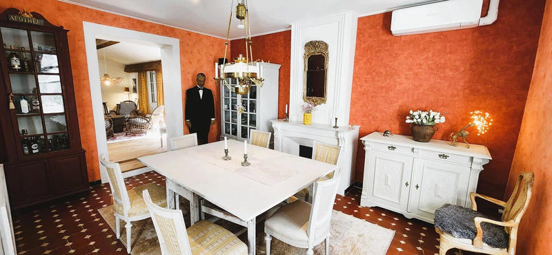 Maison traditionnelle - 177 m² - 7 pièces