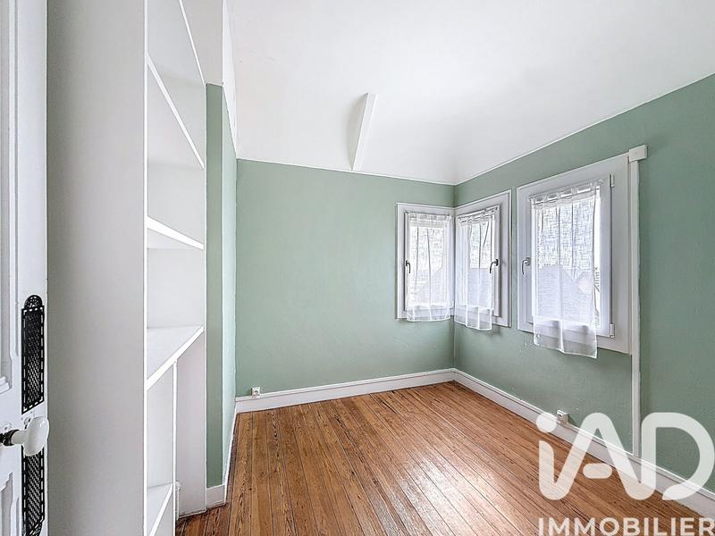 Maison - 143 m² - 7 pièces