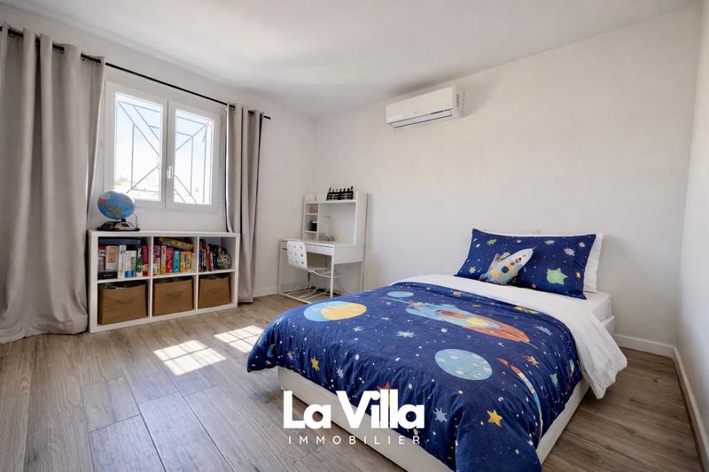 Villa - 100 m² - 4 pièces