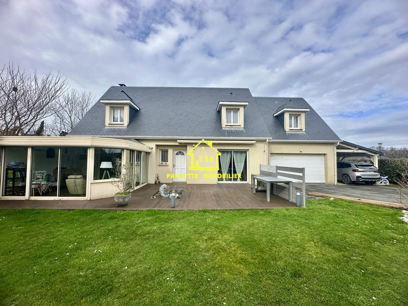 Maison ancienne - 170 m² - 6 pièces