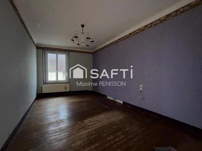 Maison - 98 m² - 4 pièces