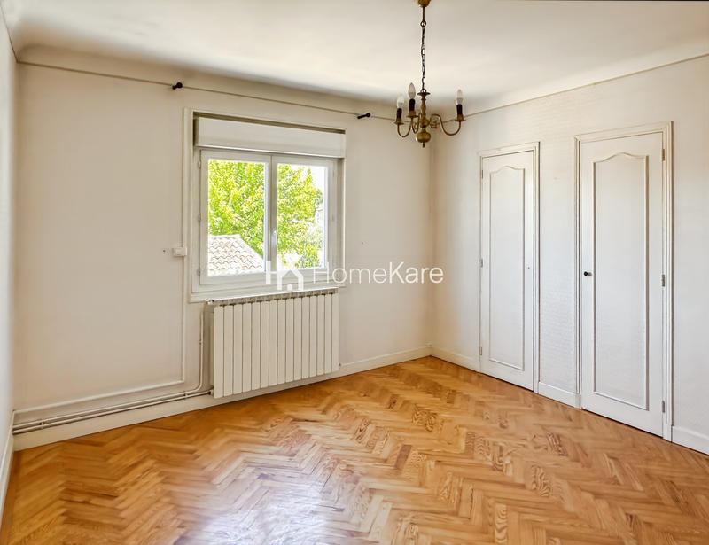 Maison - 170 m² - 5 pièces