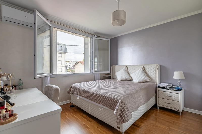 Maison - 138 m² - 6 pièces