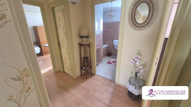 Maison - 114 m² - 7 pièces