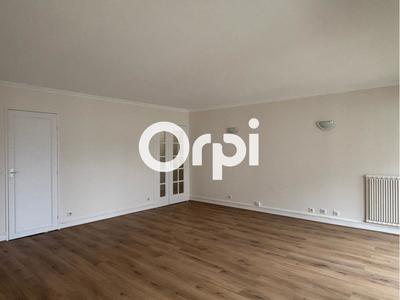 Appartement - 101 m² - 5 pièces