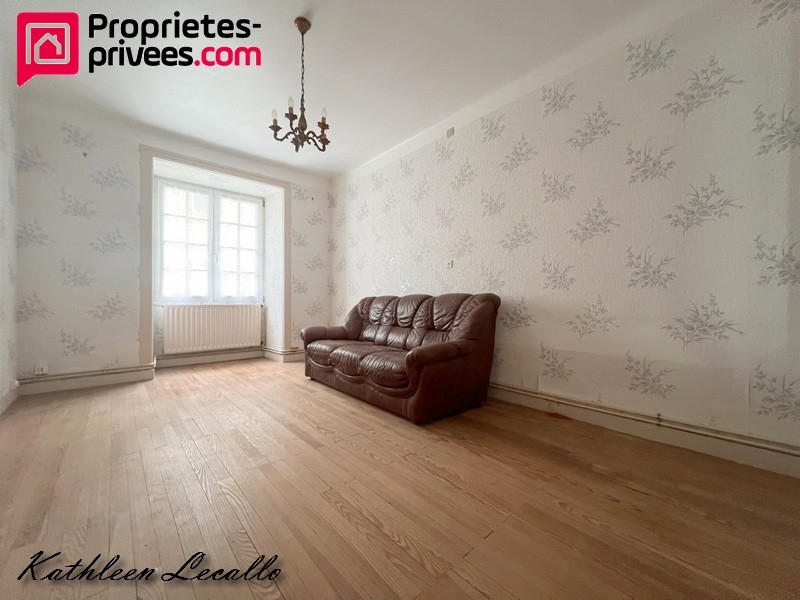 Maison - 102 m² - 6 pièces