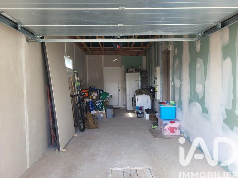 Maison - 99 m² - 4 pièces