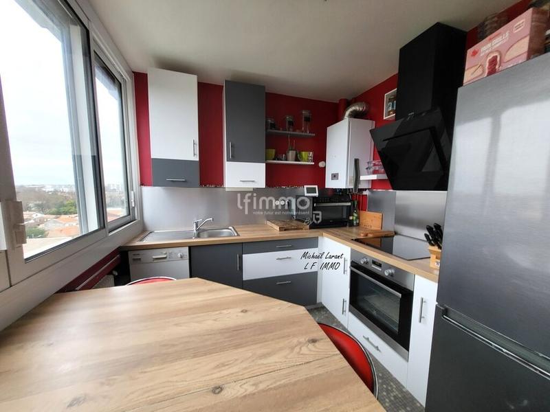 Appartement - 76 m² - 4 pièces