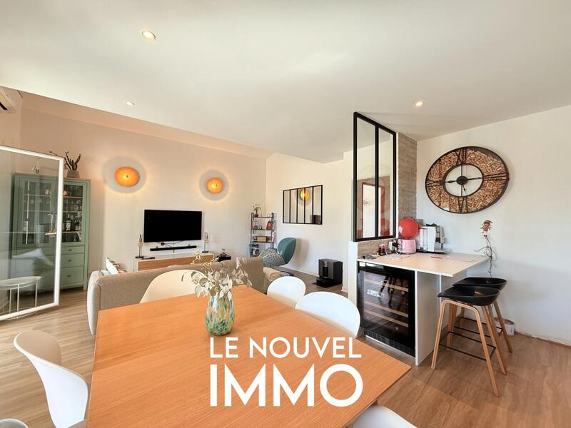 Maison traditionnelle - 157 m² - 6 pièces