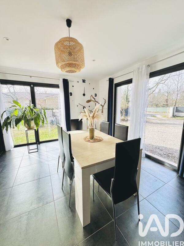 Maison - 127 m² - 4 pièces