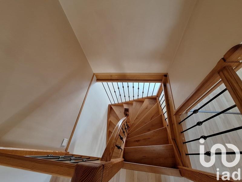 Maison - 112 m² - 6 pièces