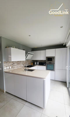 Maison - 128 m² - 6 pièces