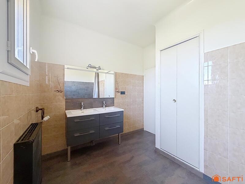 Maison - 148 m² - 5 pièces