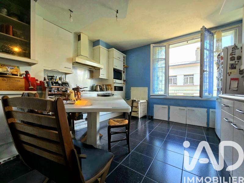 Appartement - 150 m² - 5 pièces