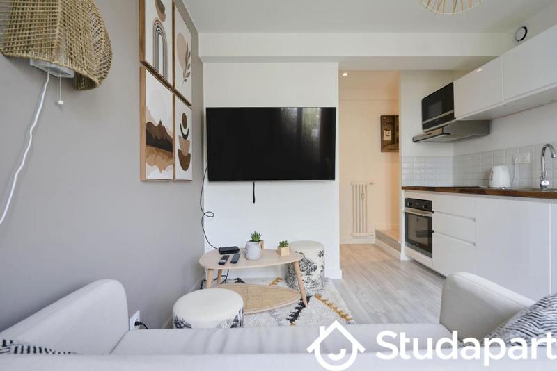 Chambre - 10 m² - 1 pièce