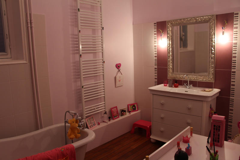 Propriété - 523 m² - 10 pièces