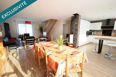 Maison - 140 m² - 6 pièces