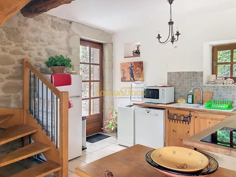 Maison - 354 m² - 12 pièces