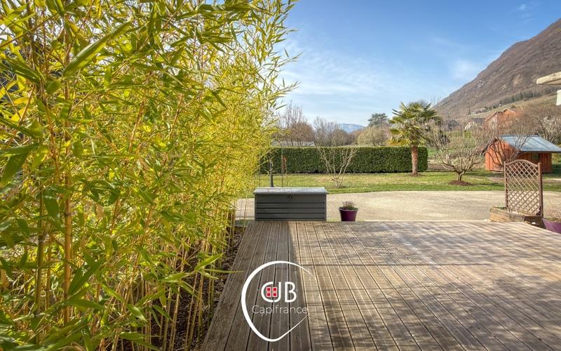 Maison - 95 m² - 4 pièces