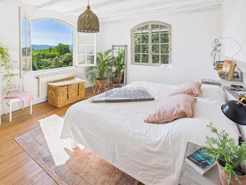 Villa - 177 m² - 7 pièces