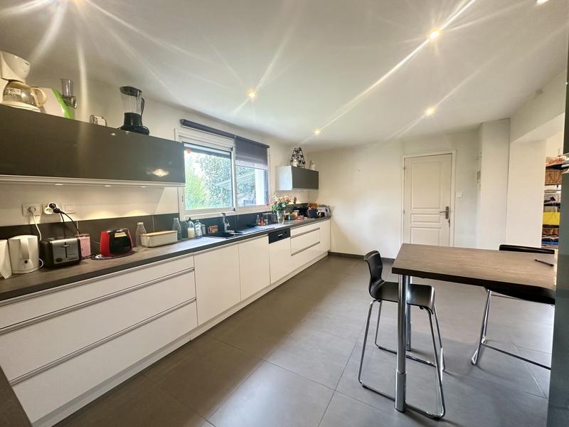 Maison - 149 m² - 7 pièces