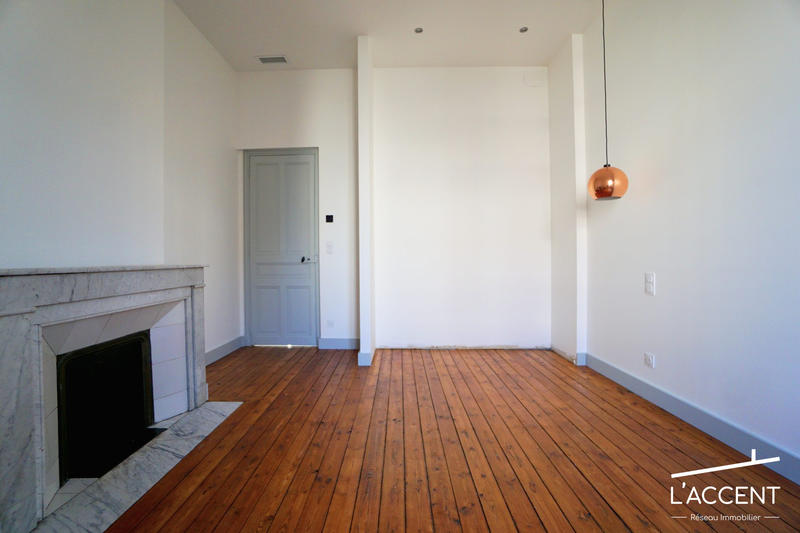 Appartement - 122 m² - 5 pièces