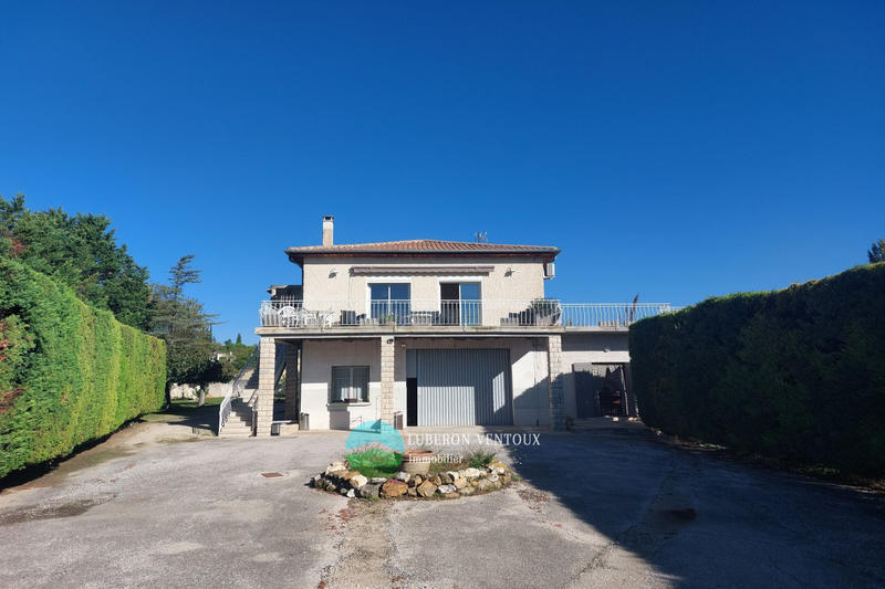 Maison - 190 m² - 9 pièces