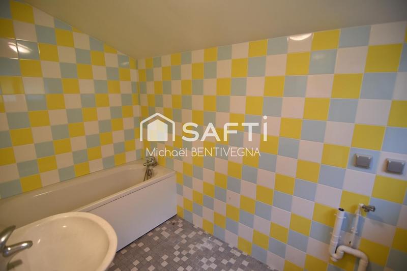 Maison - 165 m² - 8 pièces