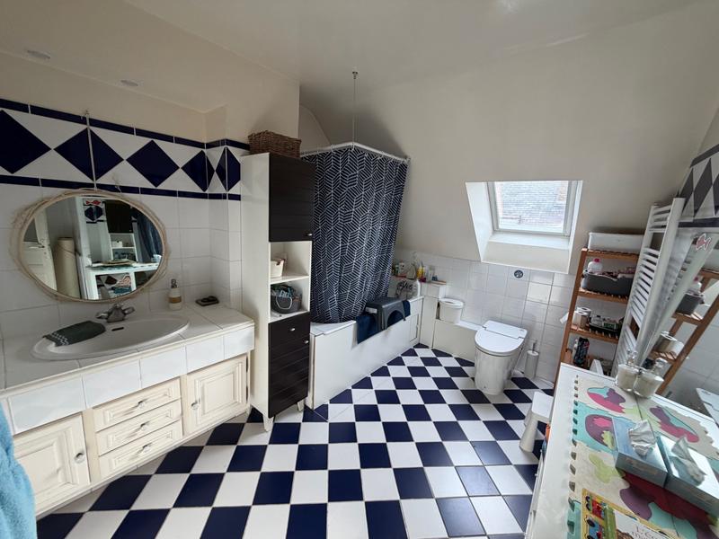 Maison - 158 m² - 6 pièces